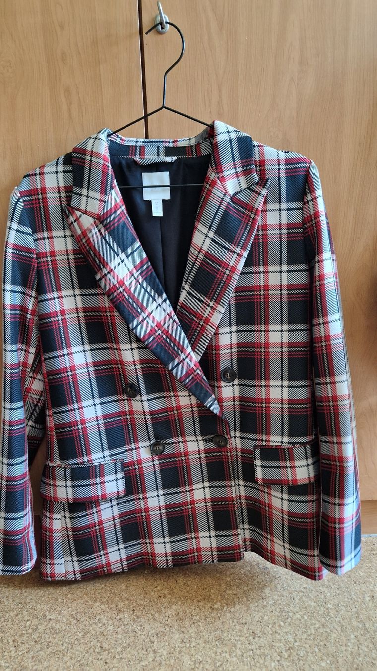 H&M Anzüge & Kostüme: Blazer – Gebraucht aus Langenthal von sel_y97v