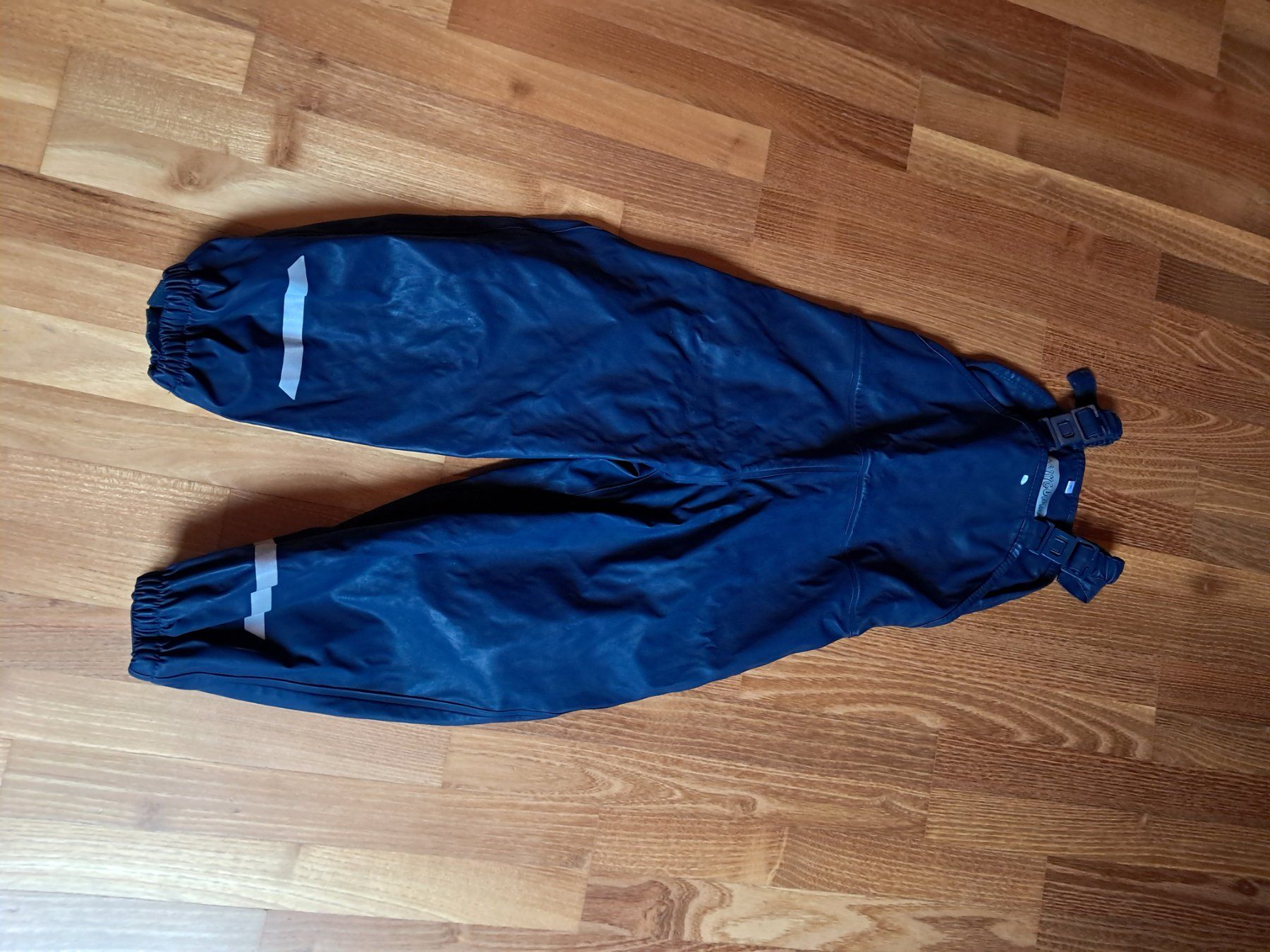 Lotti & Set di vestiti: Pantalon pluie été garçon taille 92 – Usato da Ferpicloz venduto da Clicli014