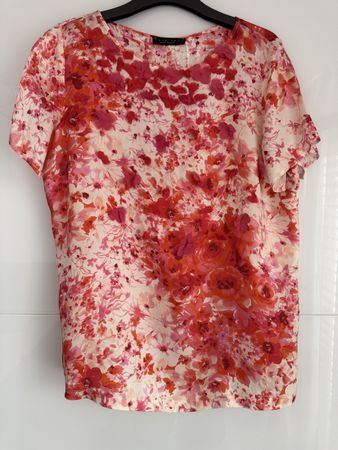 Twin-Set Bluse in einem Blumenmuster Grösse L