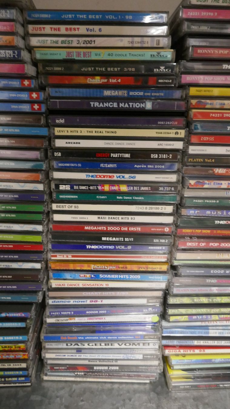 CDs: Grosse Sampler-CD-Sammlung – D'occasion à Wenslingen par FairlightCMI 4