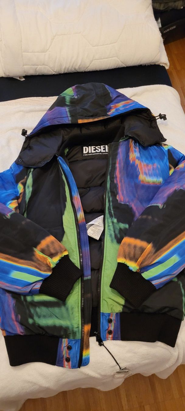 Diesel Jacken: Diesel Bomberjacke Bunt L – Neu (gemäss Beschreibung) aus Kloten von Steffie_98