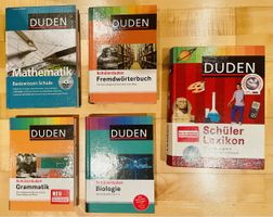 Verschiedene Duden Sachbücher/Schulbücher (kaum gebraucht)