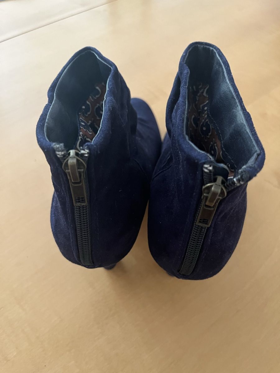 Scarpe da donna: Dunkelblaue Stiefelette Anna Field – Usato da Basel venduto da tiadolma 2