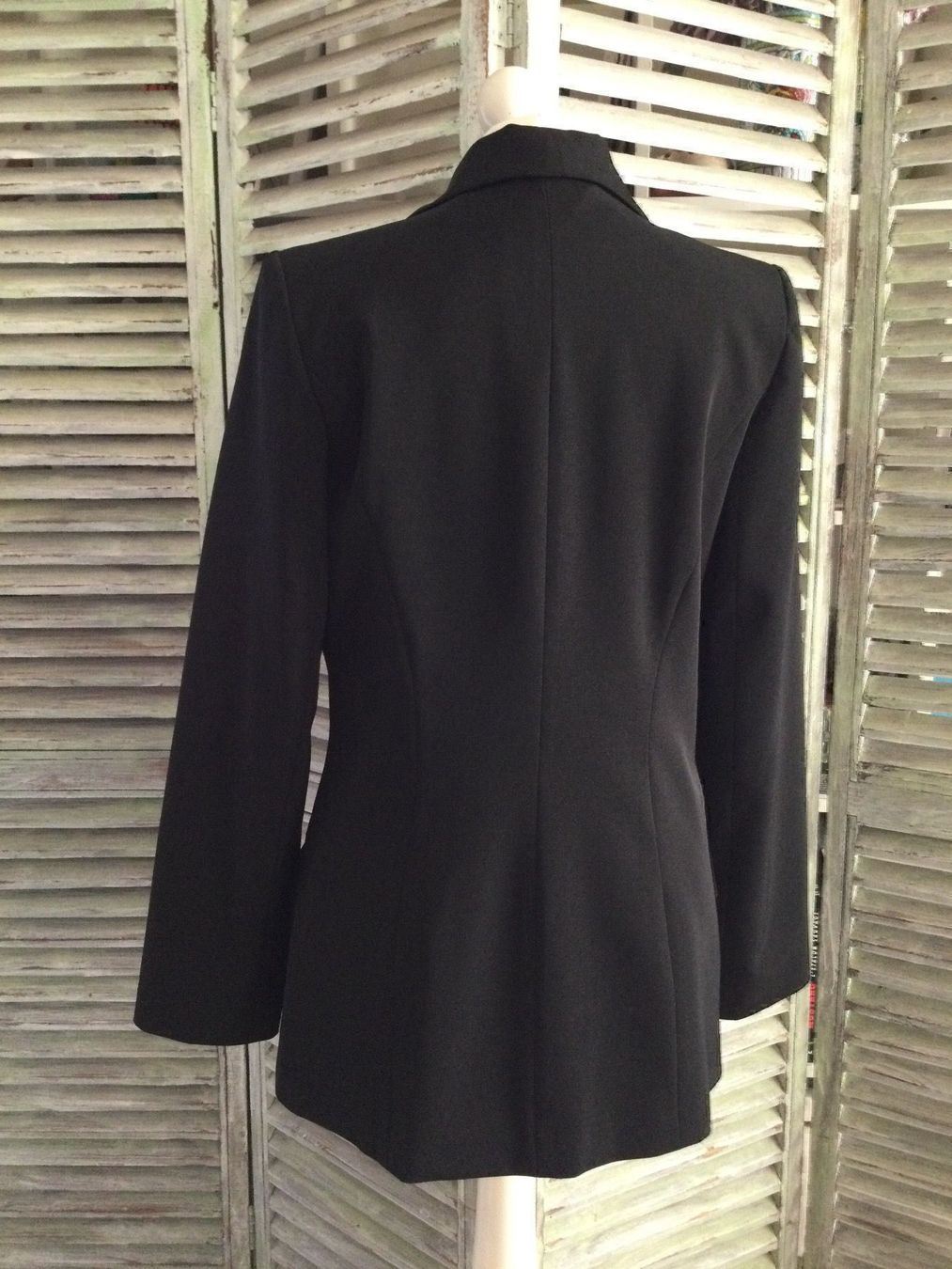Giacche: Blazer/Veste noire JOANY, taille 36, NEW – Nuovo e nell'imballaggio originale da Agiez venduto da chouchanelle 4