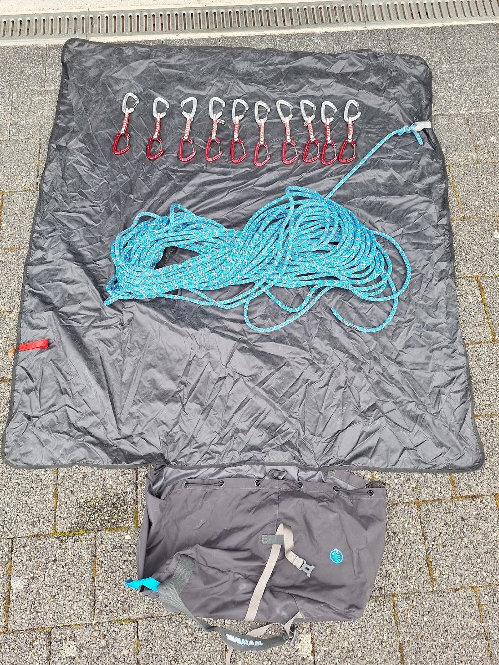 Mammut Kletterausrüstungen: Seilrucksack mit Seil 50m + 10 Express – Gebraucht aus Büron von cumulus1984