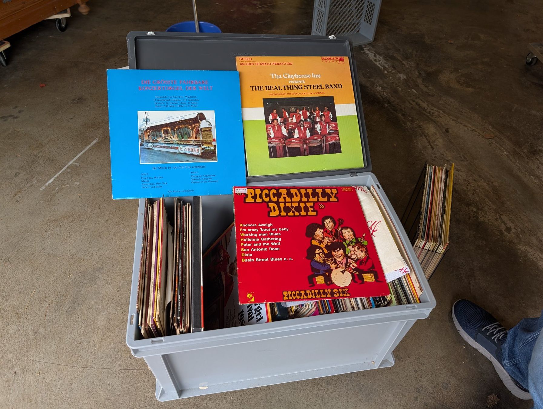 Dischi in vinile: Schallplatten Vinyl – Usato da Pfäffikon venduto da keelu