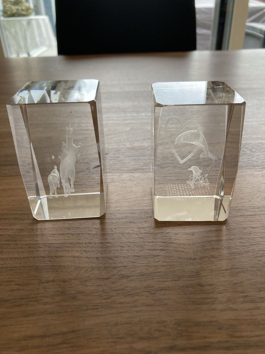 Statuette: Lichtspiel mit 2 Glassteine – Usato da Kesswil venduto da Branca-01 7