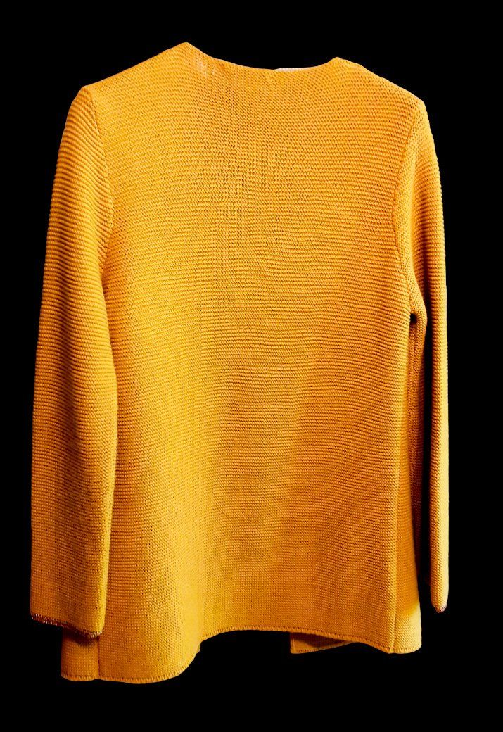 Jacken: AN'GE  Strickjacke ockergelb jaune ocre TU – Gebraucht aus Tavannes von Brocashop 4