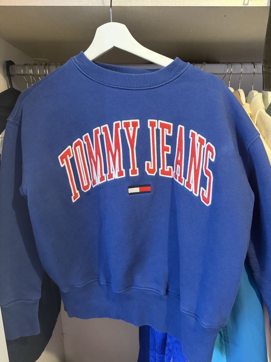 Tommy Hilfiger Maglioni & Felpe: Pullover XS Blau Tommy Jeans – Nuovo (secondo la descrizione) da Embrach venduto da cvo_gcr6