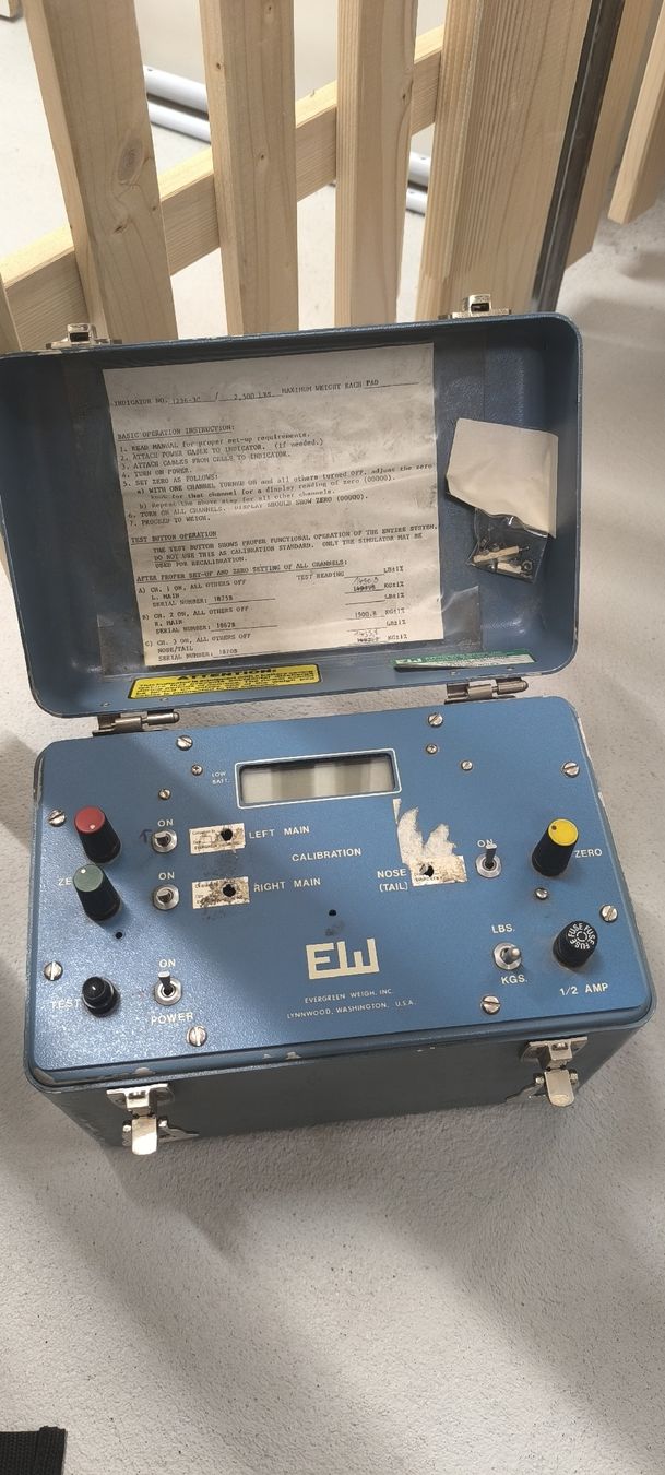 Tutti gli attrezzi: Evergreen Weigh - Aircraft Weighing System – Difettoso da Thalwil venduto da jos_7qsy 1