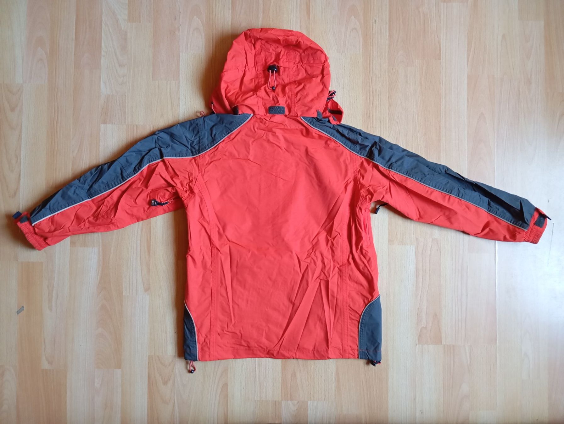 Giacche & Cappotti: Wind- /Regenjacke, orange Gr. 140 – Nuovo (secondo la descrizione) da Zeneggen venduto da shemesh_ 1