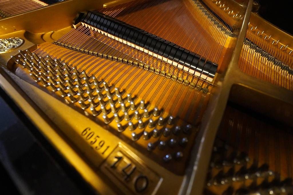 Strumenti musicali: Flügel Grotrian Steinweg 140 – Usato da Küttigen venduto da PianoSarbach 1