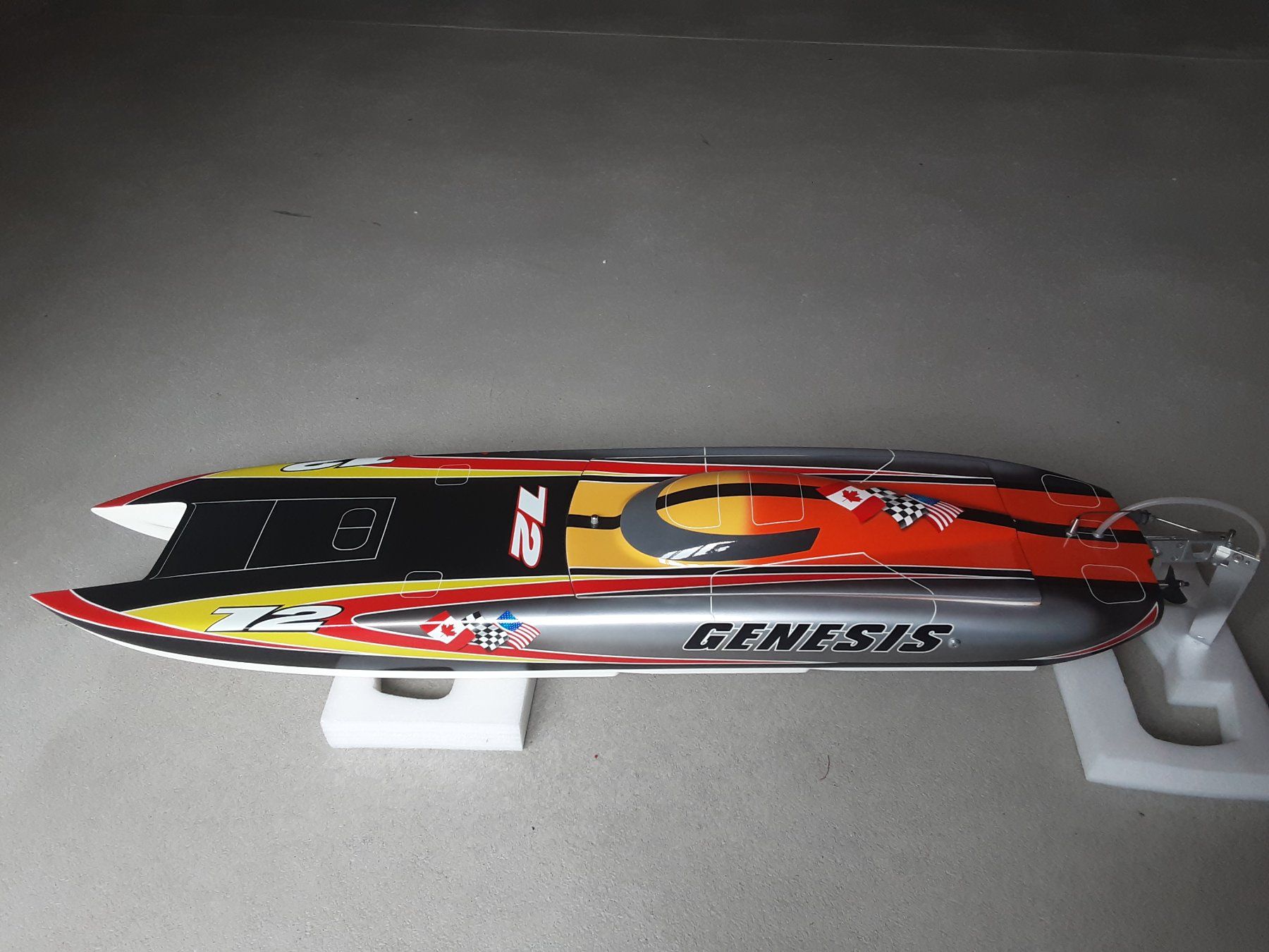Modellismo RC: RC Speedboot Genises 900 – Usato da schüpfheim venduto da Tom0124