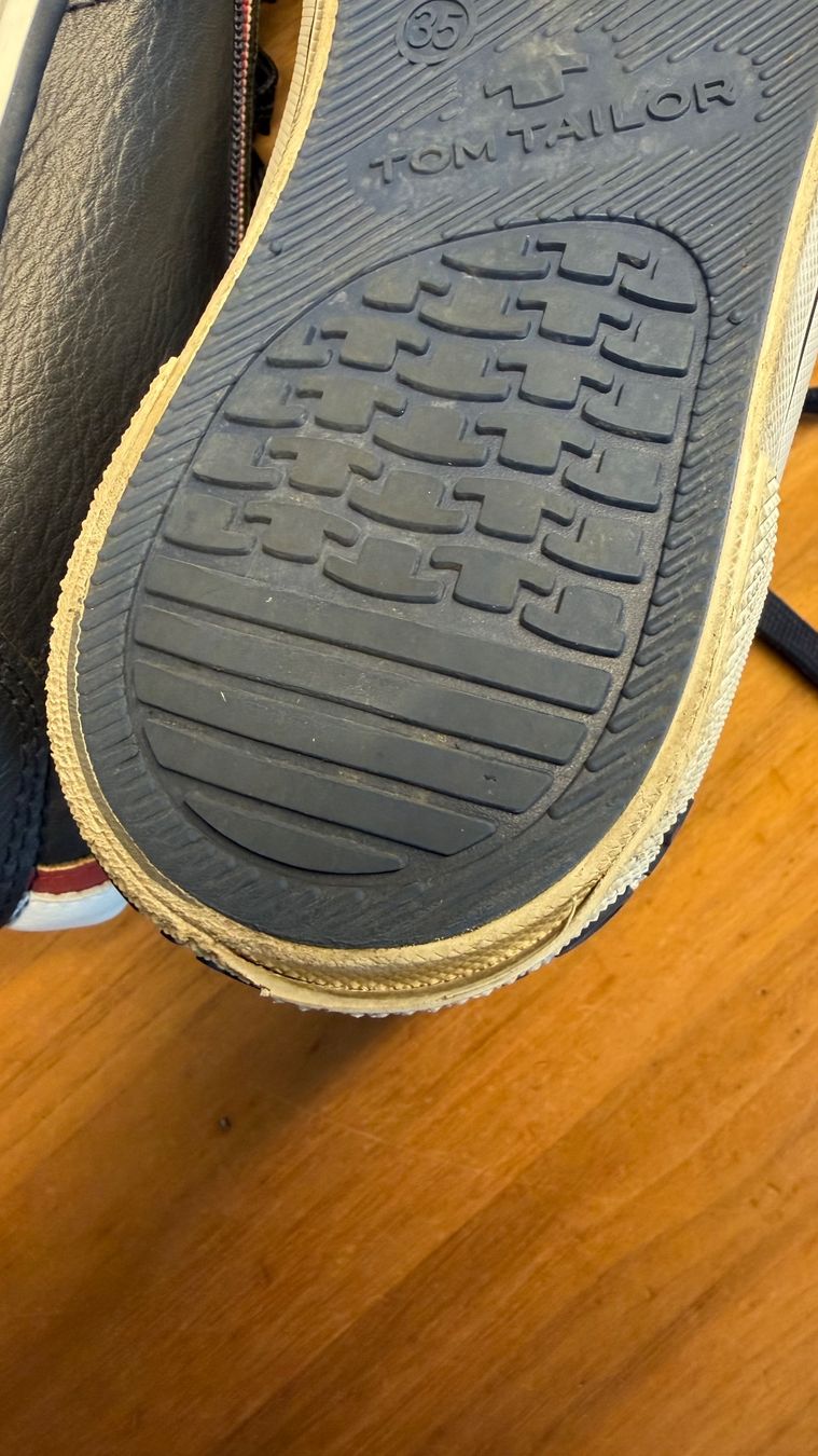 Tom Tailor Scarpe da uomo: Tom Tailor Sneakers, dunkelblau – Usato da Adligenswil venduto da swisstra 5