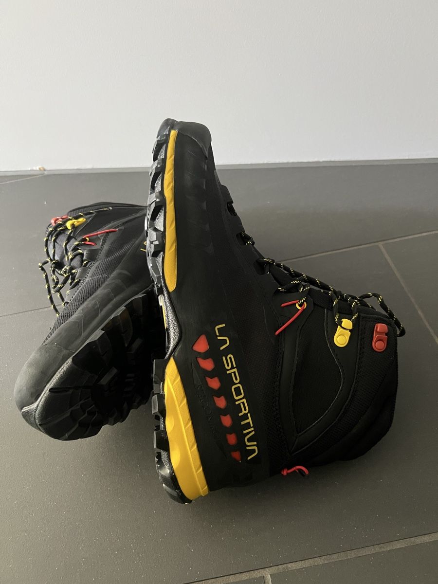La Sportiva Scarpe da uomo: La Sportiva Wanderschuhe Gr: 44.1/2 – Nuovo e nell'imballaggio originale da Holziken venduto da 181281 2