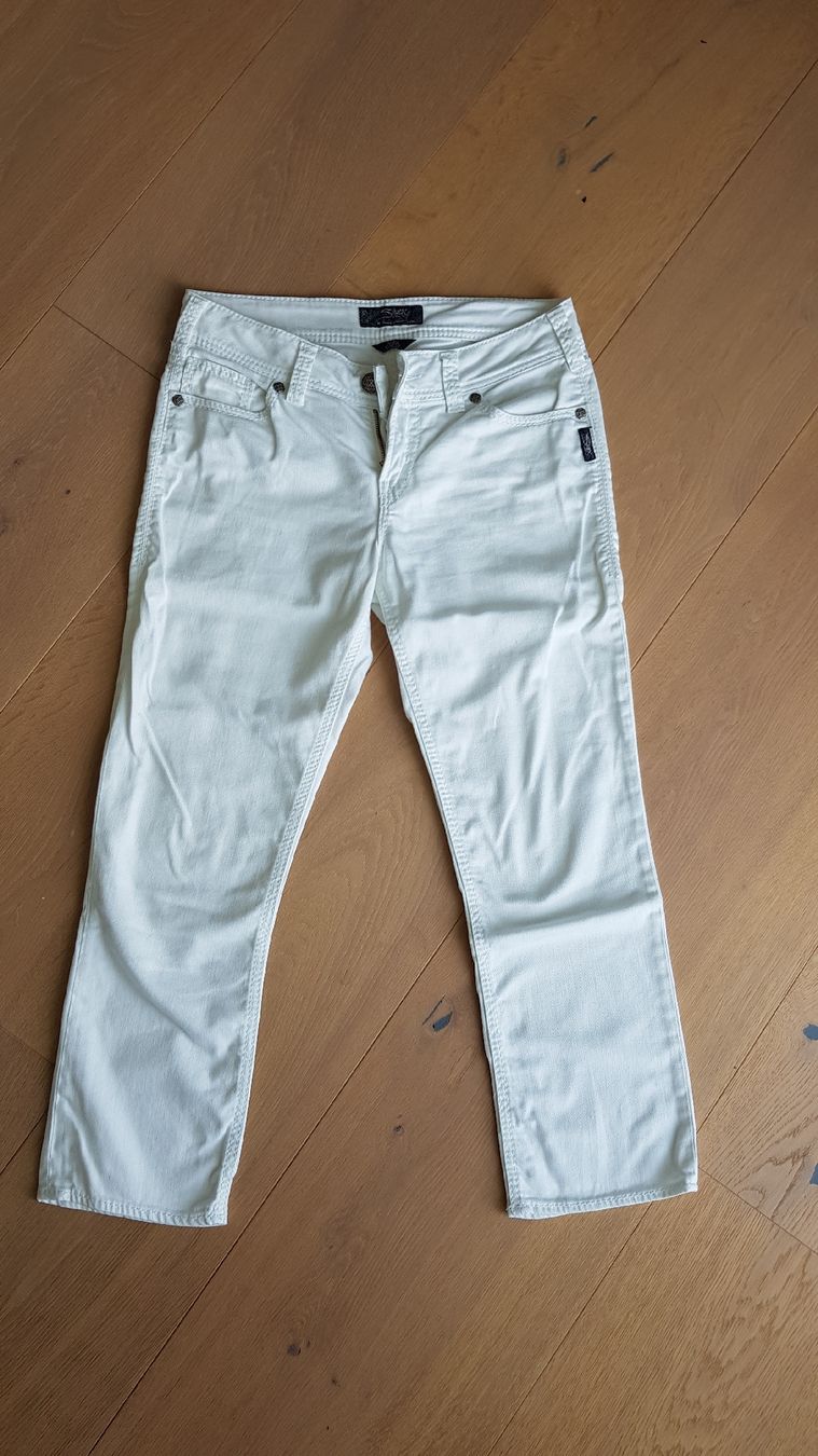 Jeans: Silver  Jeans Weiss Capri Gr.29 – Nuovo (secondo la descrizione) da Rapperswil SG venduto da Mucki08
