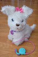 Chien en peluche qui bouge et aboie Hasbro