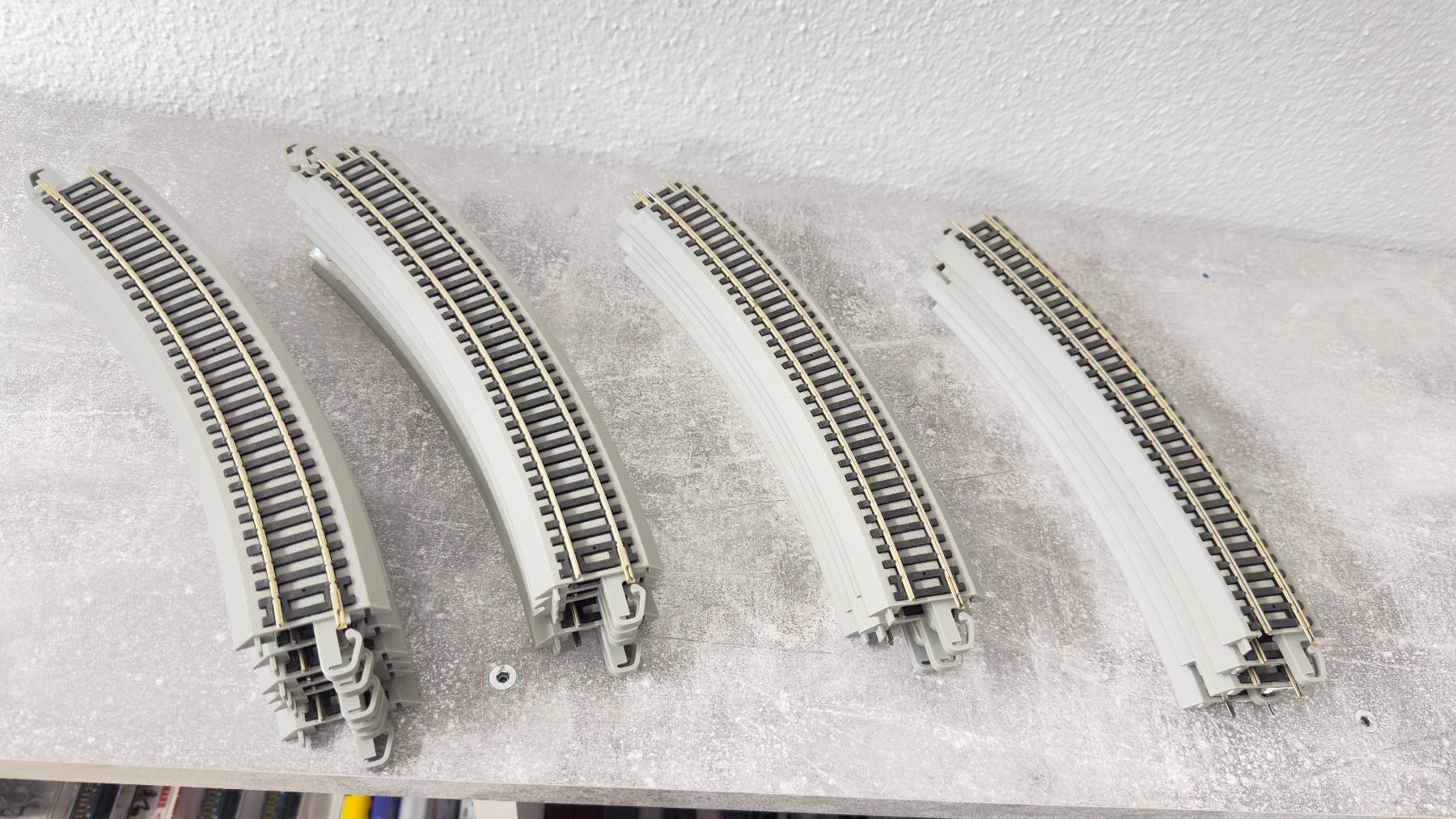 Modellini di ferrovie: Bachmann Gleise DC H0 23 Stk – Usato da Schlieren venduto da rat_lq6b 1
