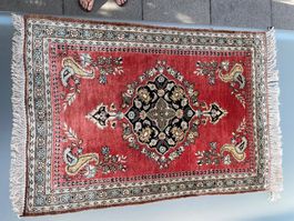 Teppich rot gemustert Made in Iran 75x50cm guter Zustand