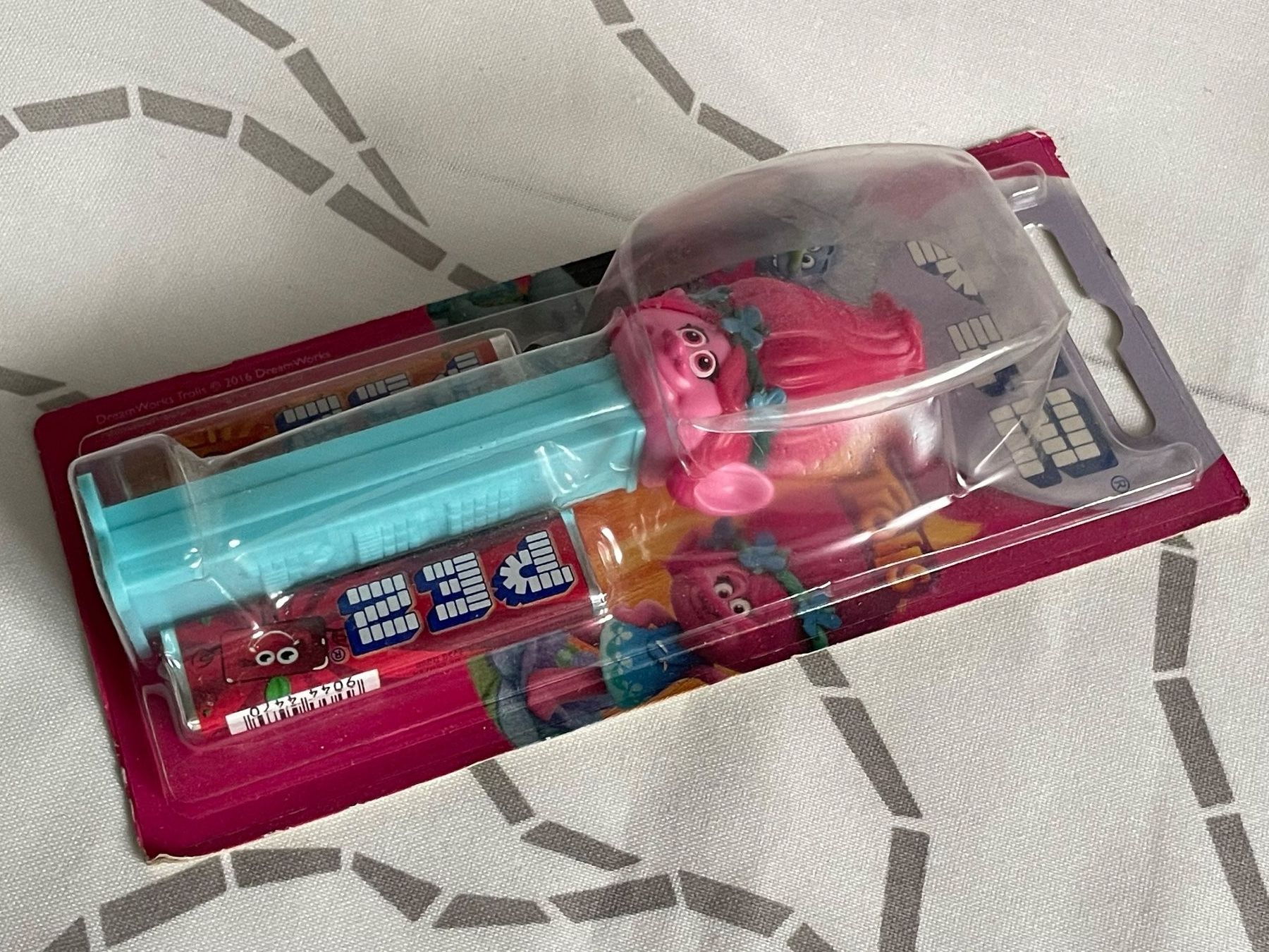 Pez Statuette: 3 PEZ Trolls – Nuovo e nell'imballaggio originale da Rafz venduto da stg101 3