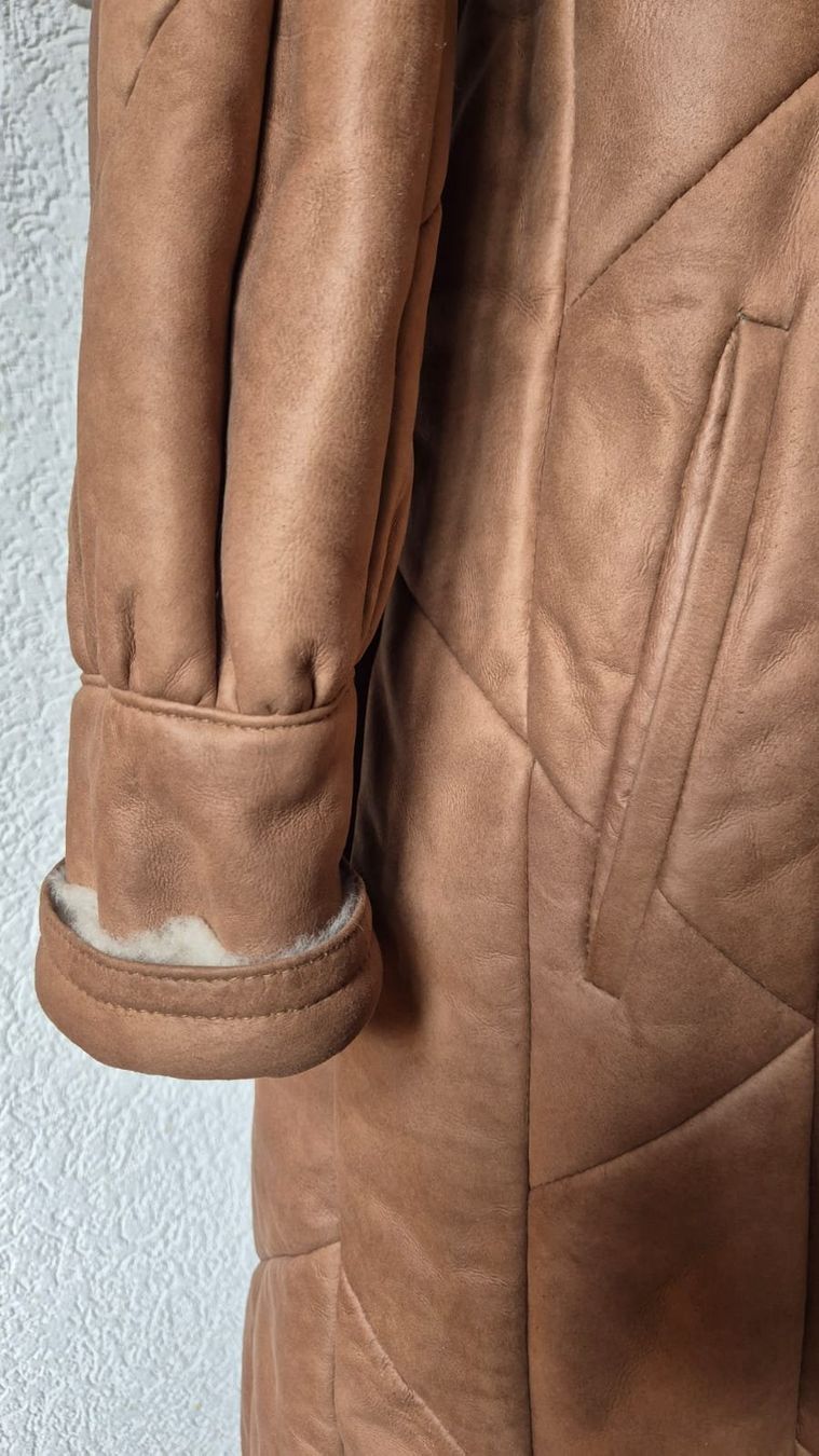 Kübler Cappotti: Winter-Ledermantel mit Pelzfutter – Usato da Hittnau venduto da kur_l8f6 5