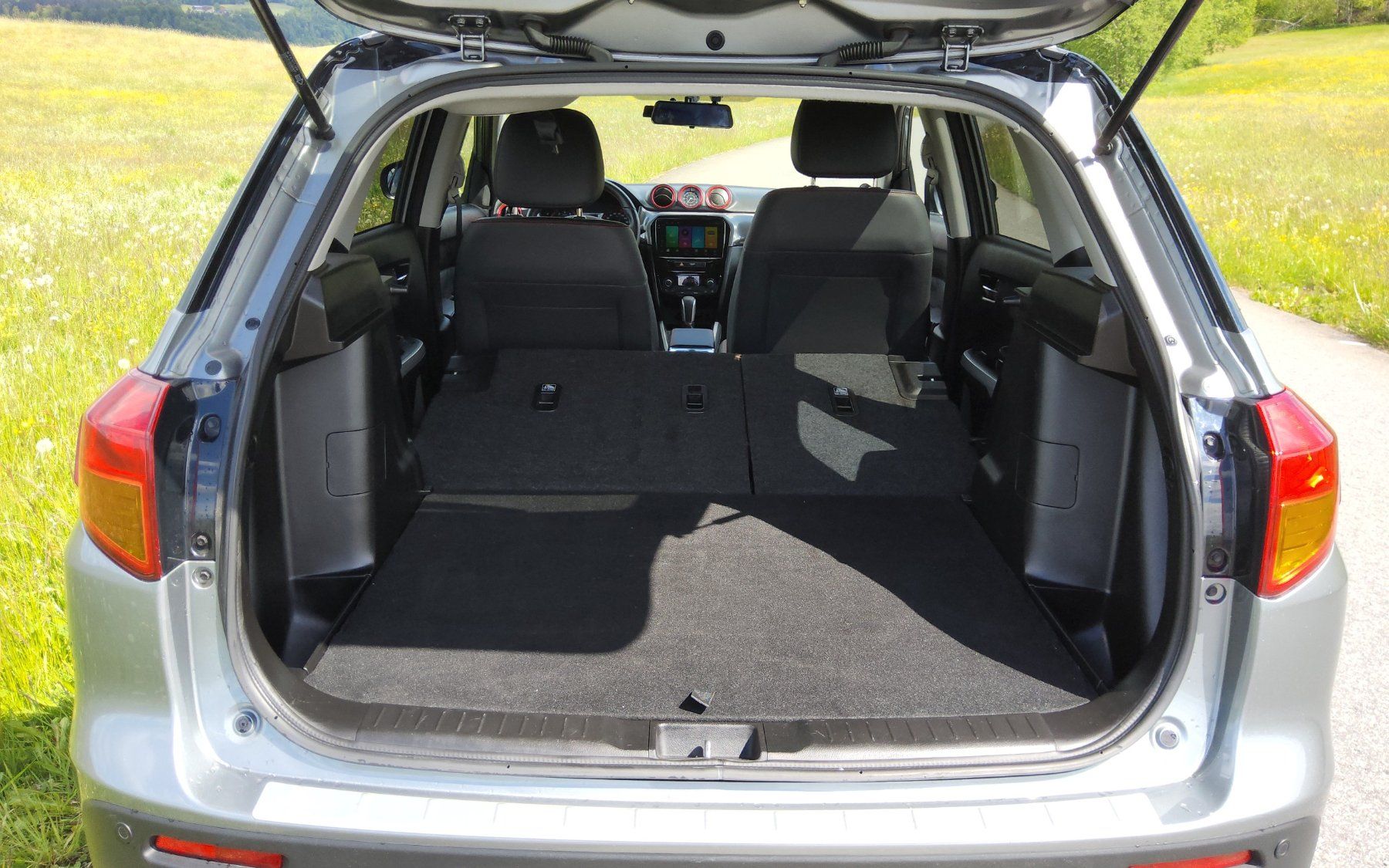 Suzuki Automobili: SUZUKI Vitata 1.4T Compact Top 4x4 – Usato da Hasle LU venduto da kunternaehrerag 6