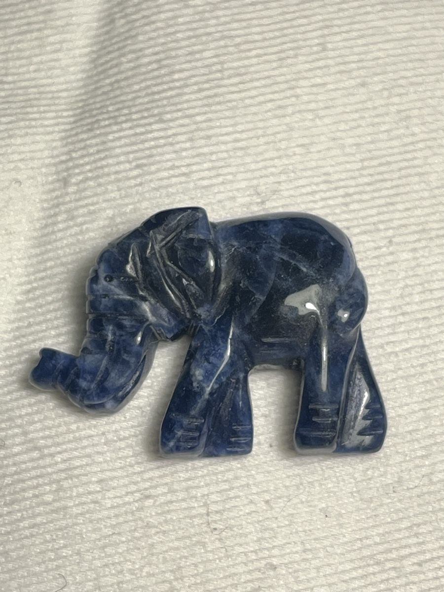 Pendentifs: Anhänger Elephant aus Sodalith – D'occasion à Neuenhof par Ivita
