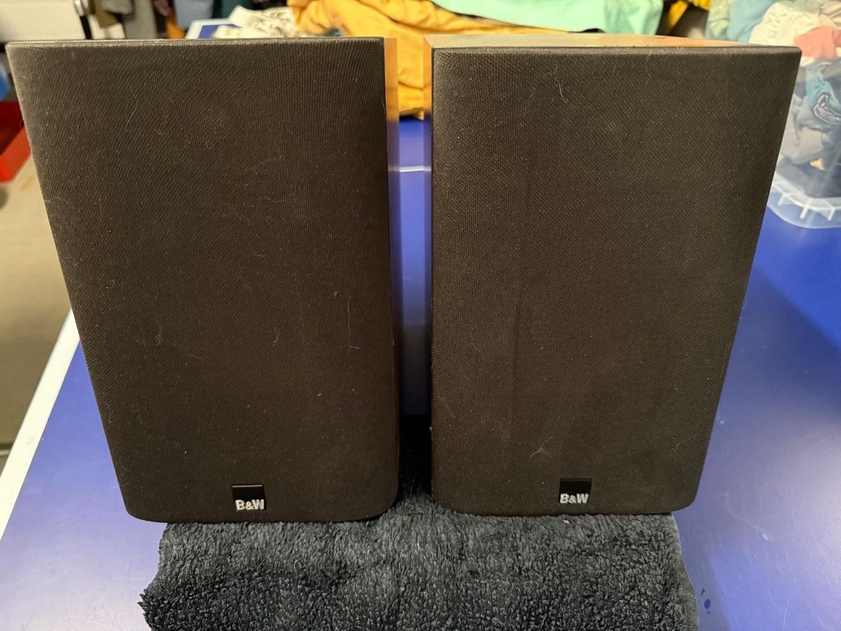 Bowers & Wilkins Casse acustiche: Bowers & Wilkins 686 Lautsprecher Paar – Usato da Neuheim venduto da ann_lp22 3