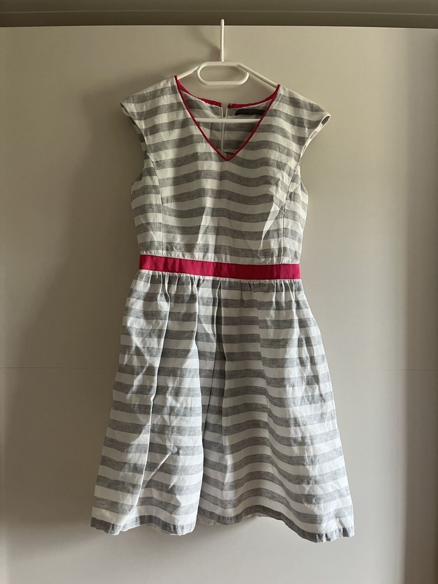 Robes: Robe – D'occasion à Montsevelier par Duna2210