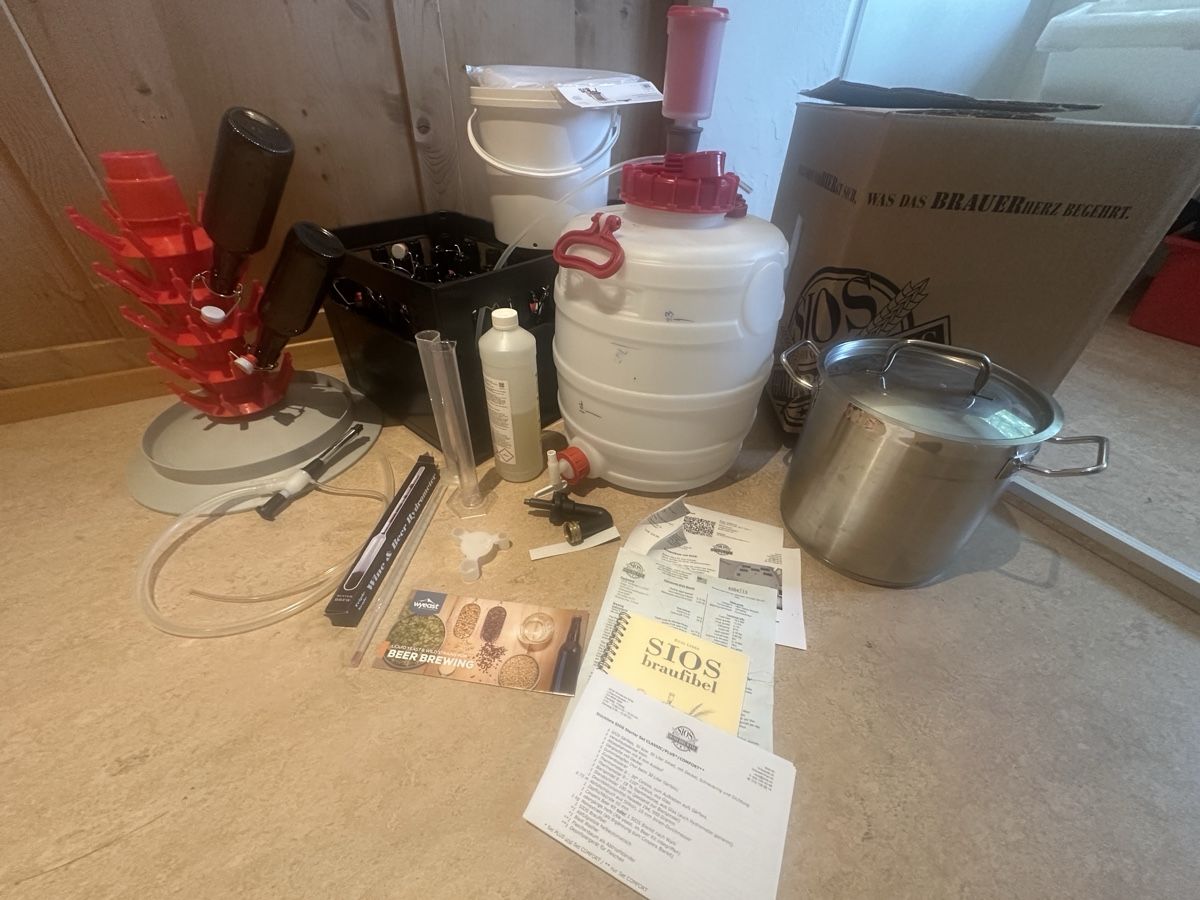Küchengeräte: Beer Brewing kit – Gebraucht aus Oberägeri von pet_vx9r