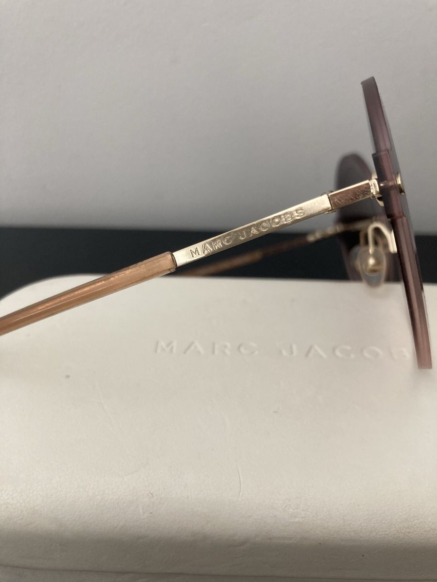 Marc Jacobs Brillen & Gläser: Marc Jacobs Sonnenbrille  – Neu (gemäss Beschreibung) aus Thalwil von reb_8qv9 3
