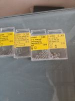Schrauben und Muttern Set Zink verschiedene Groessen neu