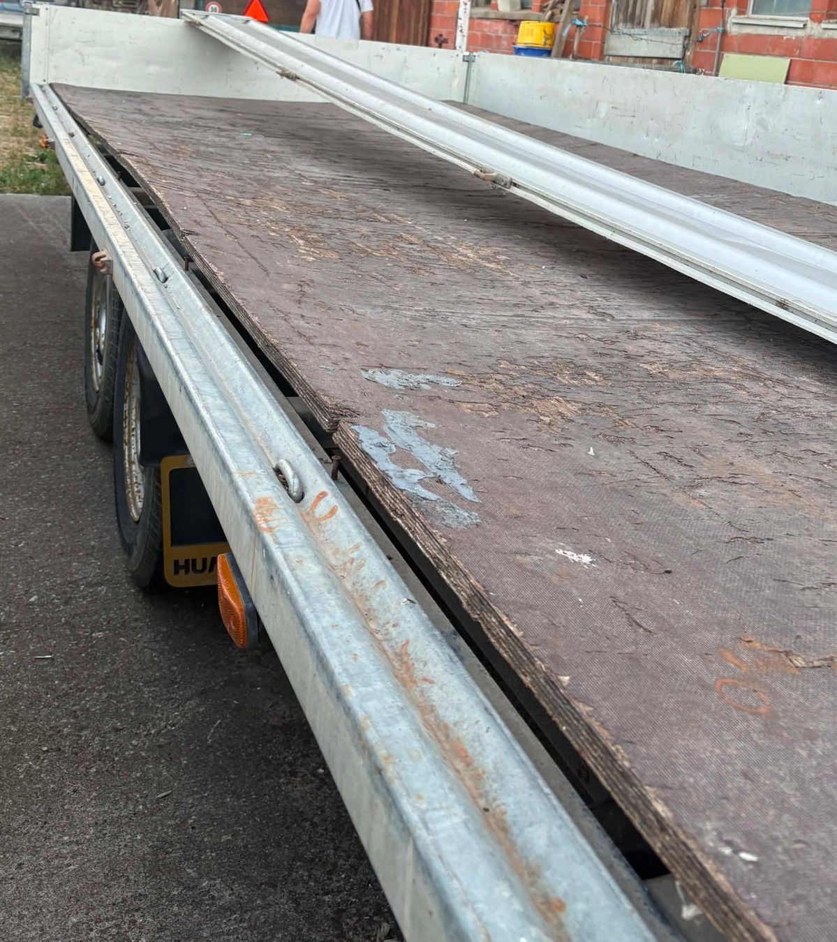 Remorques: Anhänger Humbauer 5.10 x 2.10 m – D'occasion à Düdingen par sx-file01 2