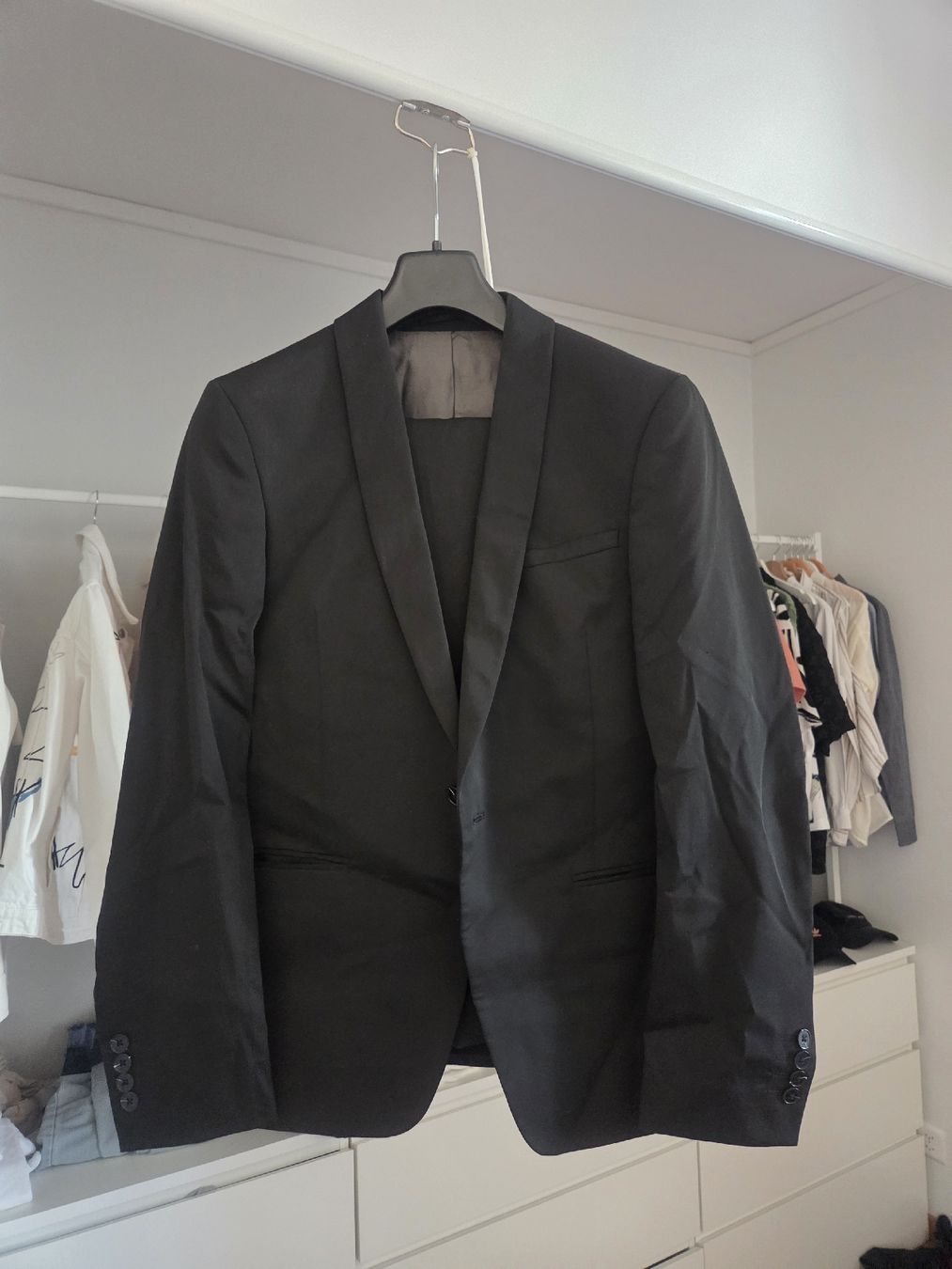 Completi: Costume Celio Homme XS – Usato da Moutier venduto da avp_g2xj