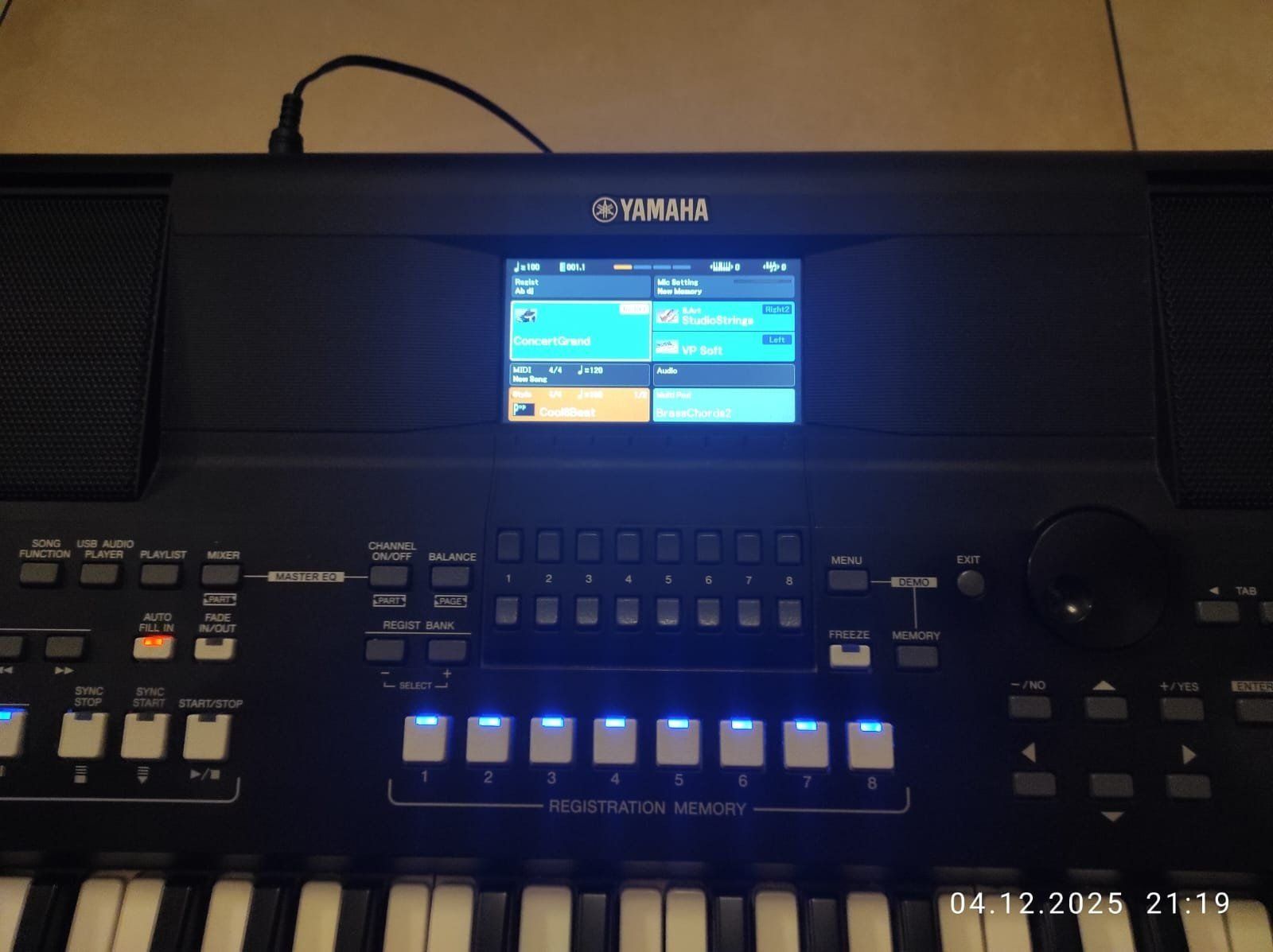Yamaha Strumenti musicali: Keyboard Yamaha PSR-SX600 – Usato da Emmenbruecke venduto da Ifs 1