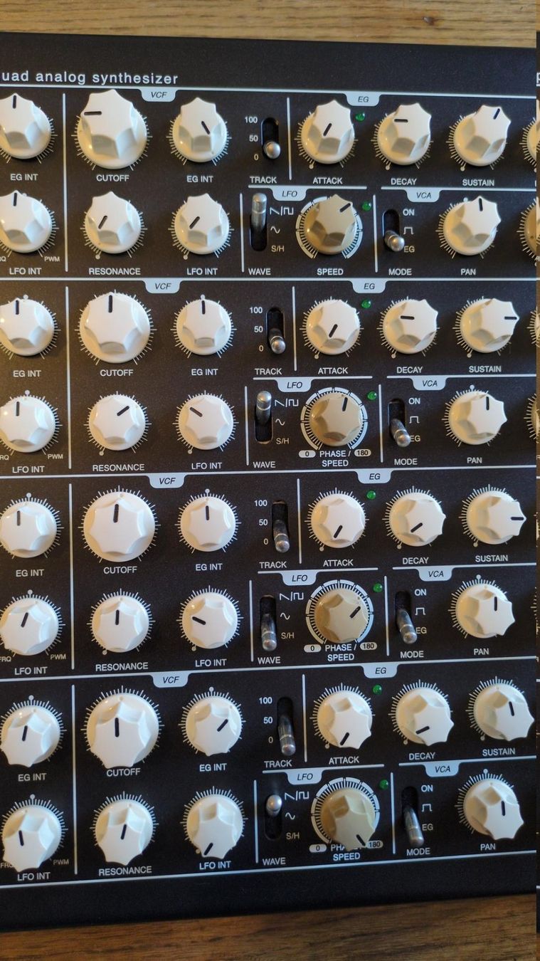 Vermona Instruments de musique: Vermona Perfourmer MKII – D'occasion à Vevey par OddEcho 2
