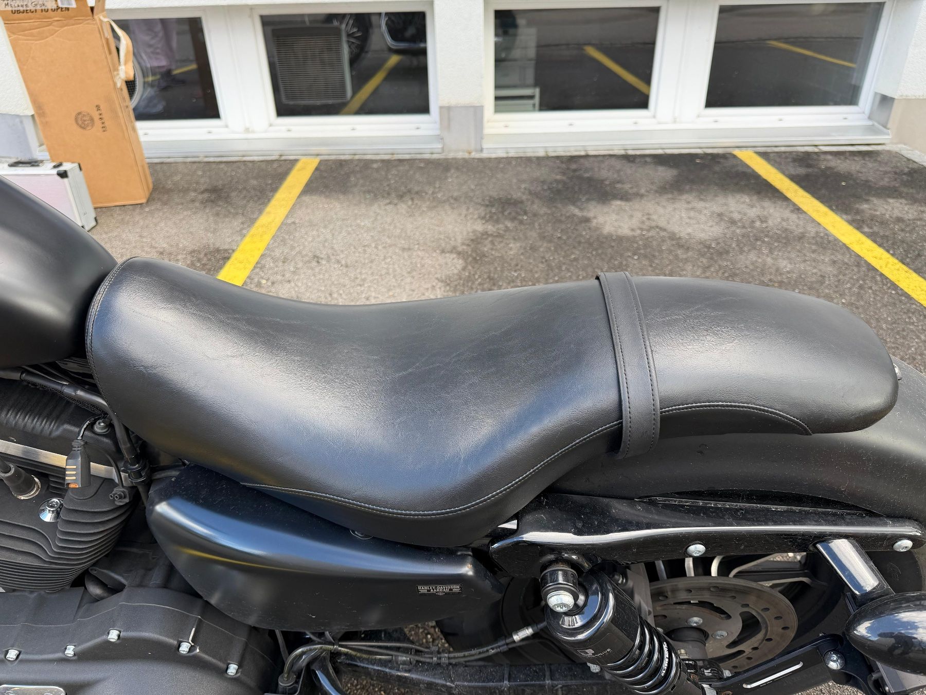 Harley-Davidson Accessori per altri veicoli: Harley Davidson Le Pera 2er Sitz – Usato da Liestal venduto da Butterfly_333 4