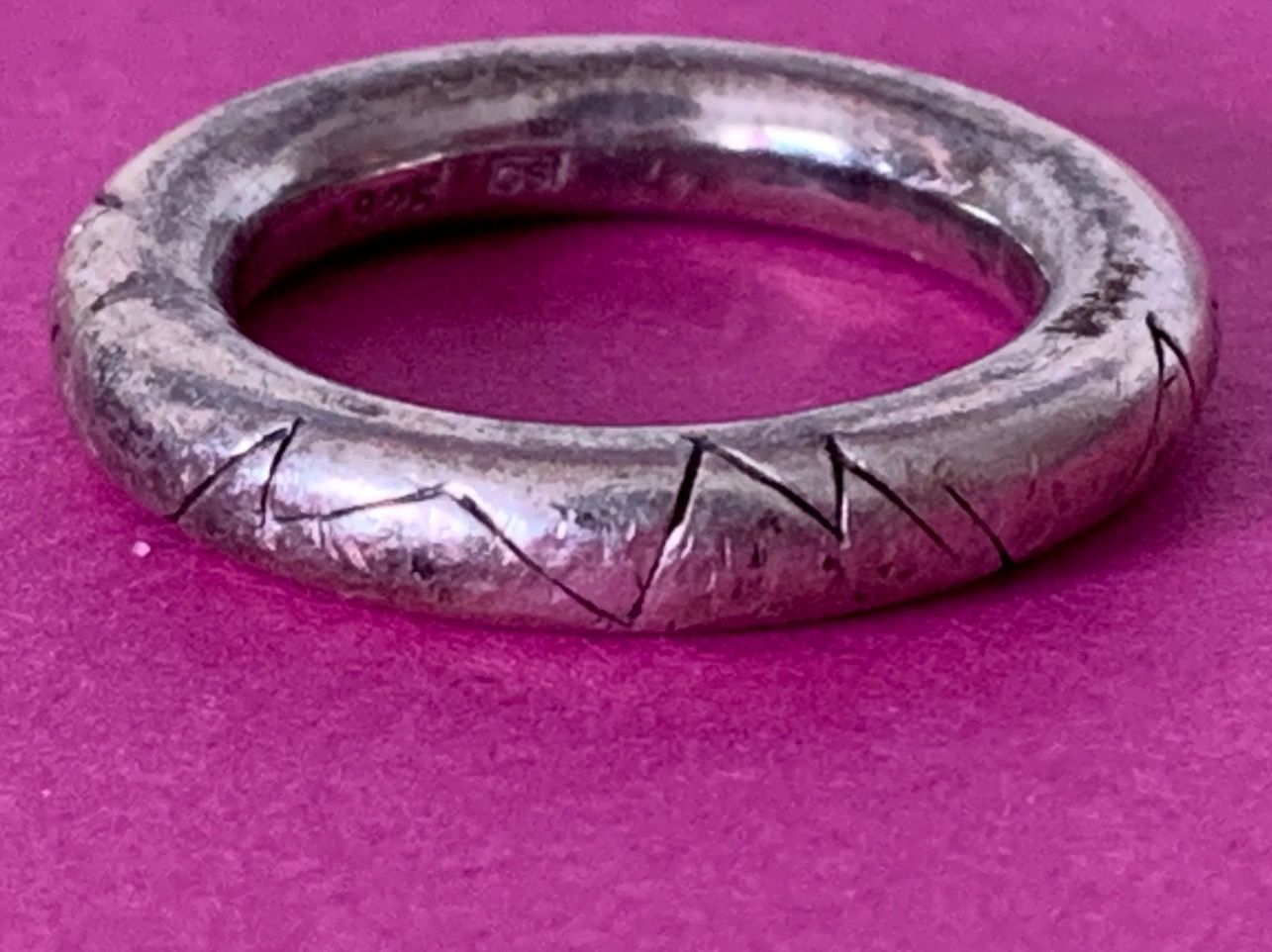 Ringe: Silberring ZICKZACK Mountain (51) – Gebraucht aus Dittingen von Bellevista
