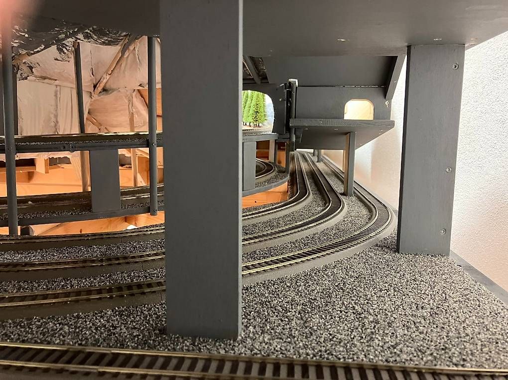 Modellini di ferrovie: Modelleisenbahn – Usato da Meisterschwanden venduto da hesasice 2