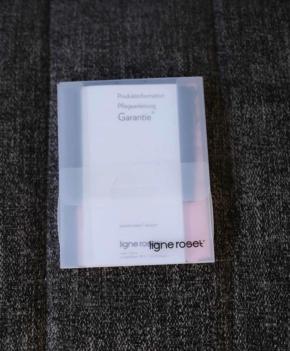 Ligne Roset Divani: Sofa & Hocker MOËL von Ligne Roset – Usato da Bern venduto da Zmodern_CON 9