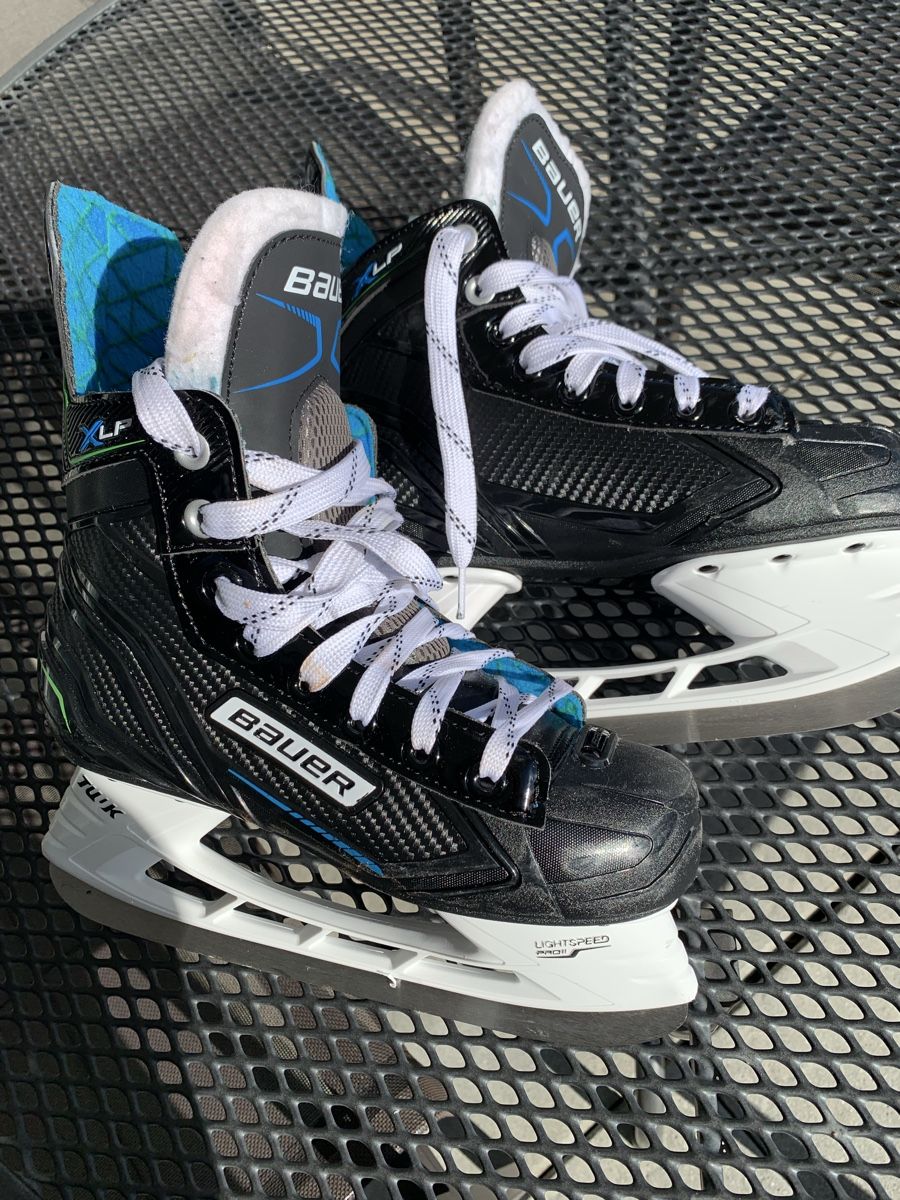 Bauer Pattini da ghiaccio: Bauer X-LP junior Eishockey Schlittschuhe – Usato da Rudolfstetten venduto da jol_xy7z