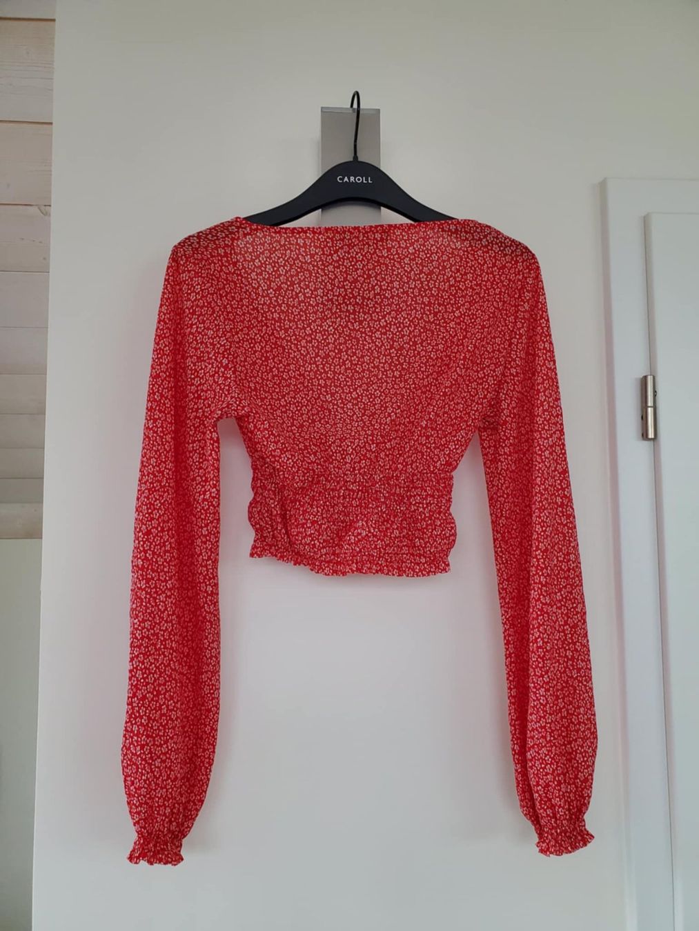 Bershka Camicette: Blouse/cache coeur rouge – Usato da Chancy venduto da Sooeg_01 2