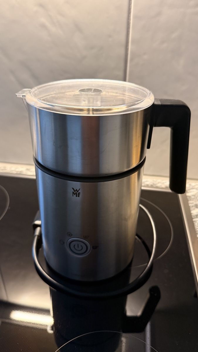 WMF Elettrodomestici da cucina: WMF Milchaufschäumer – Usato da Rickenbach Sulz venduto da roosfamily 2