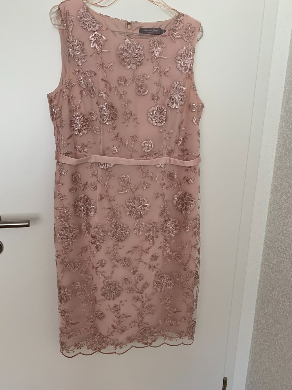 Kleider: Cocktailkleid (NEU) – Neu (gemäss Beschreibung) aus Goldau von cocoline1 3