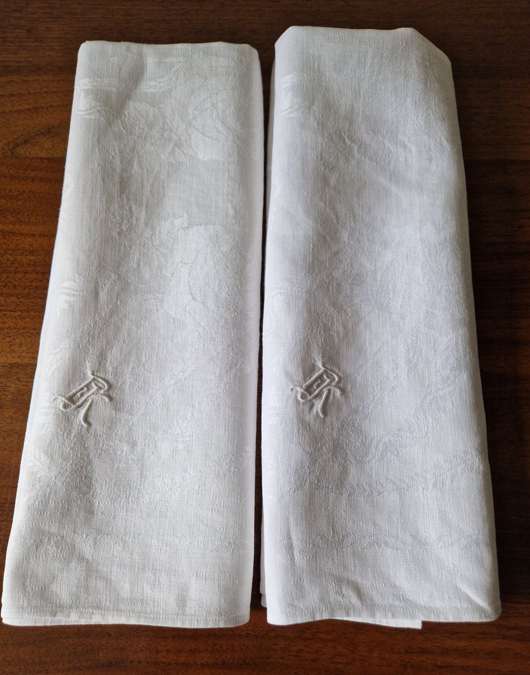 Biancheria da letto: Leinendamast Servietten mit Monogramm EK – Nuovo (secondo la descrizione) da Bern venduto da Antikbatik 4