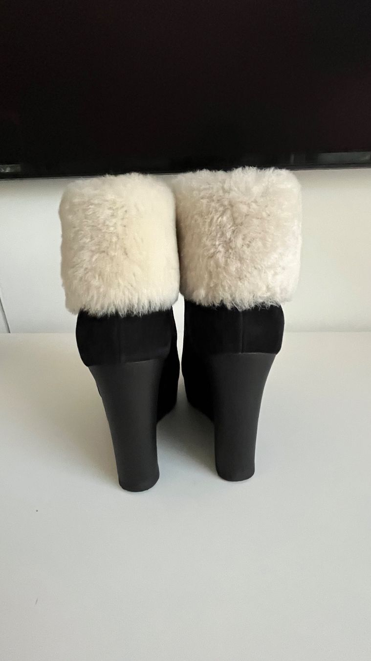 Damenschuhe: Süße Stiefel Gr.35-36 – Gebraucht aus Stäfa von Exclusive0 4