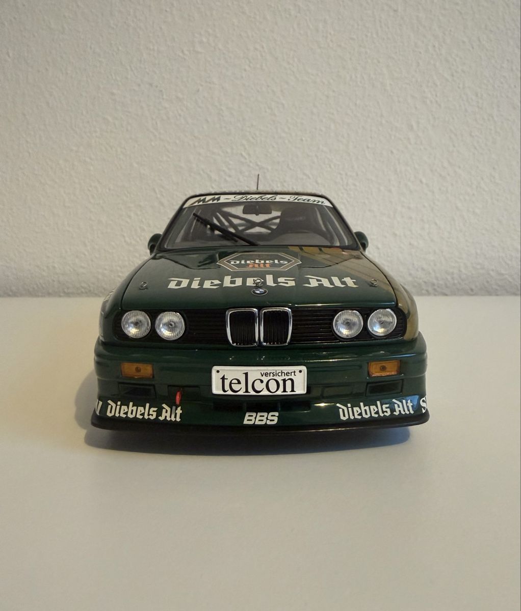 Minichamps Voitures modèles: MC 1:18 BMW M3 E30 – D'occasion à Däniken SO par hasenpfote. 1