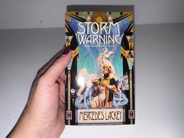 NOVEL: Mercedes Lackey, Storm warning