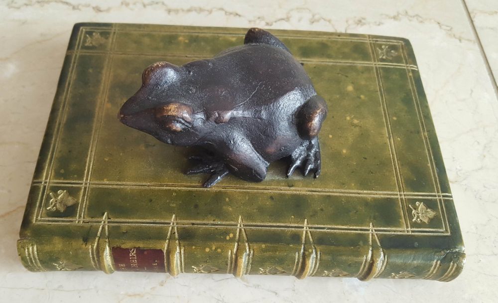 NACH Schweinestatue Aus Gusseisen – 23,9 X 9,4 X 15,9 Cm, Schwarzer Türstopper & Rustikale Gartendekoration