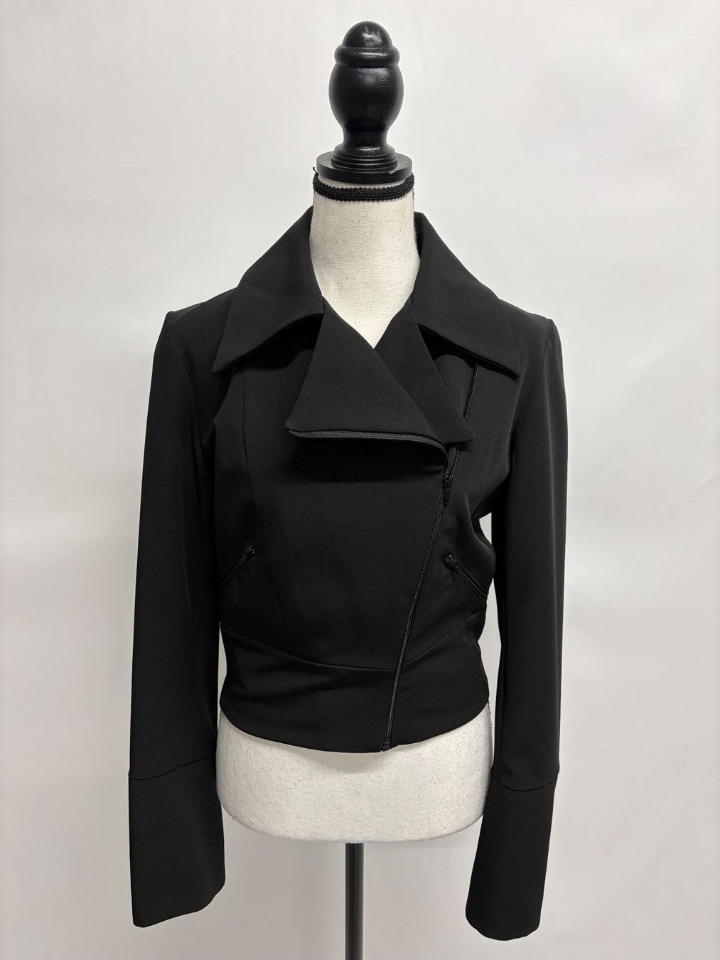 Giacche: Atto Terzo Jacke Bikerjacke Gr. 36 schwarz – Usato da Regensdorf venduto da secondchancefashion